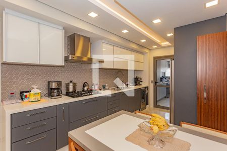 Apartamento à venda com 166m², 3 quartos e 3 vagas Apartamento à venda com 166m², 3 quartos e 3 vagasCozinha