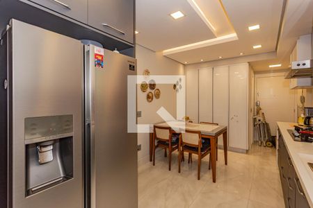 Apartamento à venda com 166m², 3 quartos e 3 vagas Apartamento à venda com 166m², 3 quartos e 3 vagasCozinha
