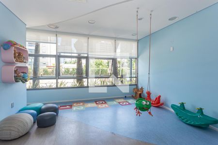 Apartamento à venda com 166m², 3 quartos e 3 vagas Apartamento à venda com 166m², 3 quartos e 3 vagasÁrea Comum