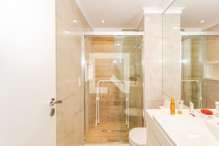 Apartamento à venda com 166m², 3 quartos e 3 vagas Apartamento à venda com 166m², 3 quartos e 3 vagasBanheiro da Suíte 1