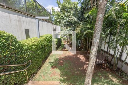 Apartamento à venda com 166m², 3 quartos e 3 vagas Apartamento à venda com 166m², 3 quartos e 3 vagasÁrea Comum