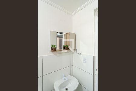 Banheiro Social de casa para alugar com 1 quarto, 28m² em Americanópolis, São Paulo