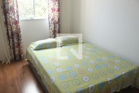 Quarto 1 de apartamento para alugar com 1 quarto, 27m² em Jardim Itacolomi, São Paulo