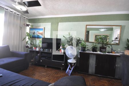 Apartamento à venda com 78m², 2 quartos e sem vagaSala