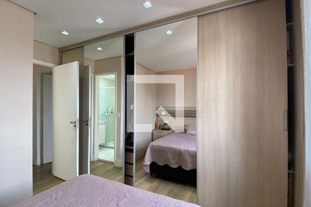 Suíte 1 de apartamento à venda com 3 quartos, 80m² em Jardim Tupanci, Barueri