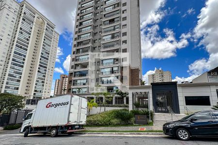 Apartamento à venda com 108m², 3 quartos e 2 vagasFachada