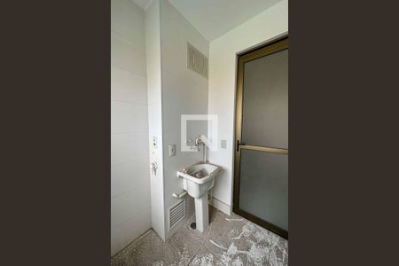 Apartamento à venda com 108m², 3 quartos e 2 vagasÁrea de Serviço