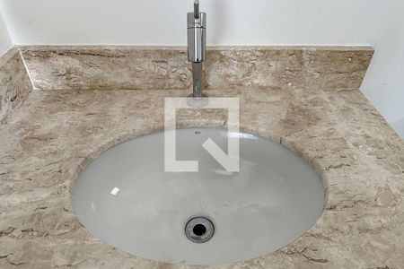 Apartamento à venda com 108m², 3 quartos e 2 vagasBanheiro da Suíte 2