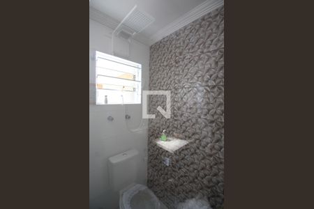 Casa para alugar com 180m², 3 quartos e sem vagaBanheiro da Suíte