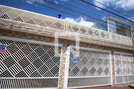 Casa para alugar com 180m², 3 quartos e sem vagaFachada