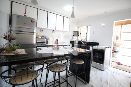 Casa para alugar com 180m², 3 quartos e sem vagaCozinha