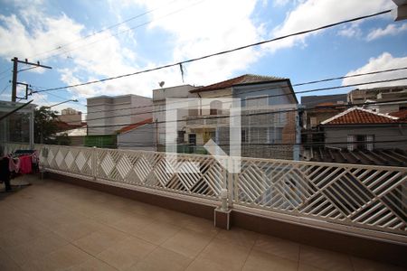Casa para alugar com 180m², 3 quartos e sem vagaVaranda