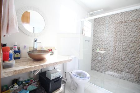 Casa para alugar com 180m², 3 quartos e sem vagaBanheiro da Suíte
