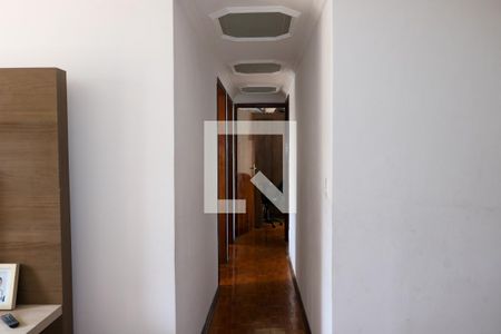 Corredor de apartamento à venda com 3 quartos, 77m² em Santa Paula, São Caetano do Sul