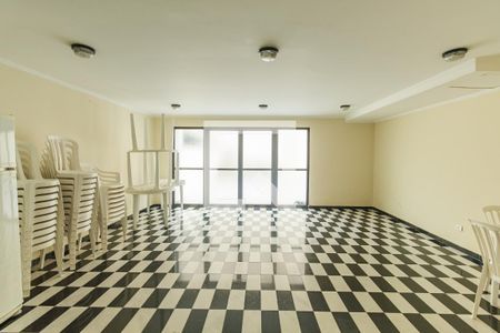 Apartamento à venda com 107m², 3 quartos e 2 vagas Apartamento à venda com 107m², 3 quartos e 2 vagasÁrea comum - Salão de festas