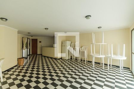 Apartamento à venda com 107m², 3 quartos e 2 vagas Apartamento à venda com 107m², 3 quartos e 2 vagasÁrea comum - Salão de festas