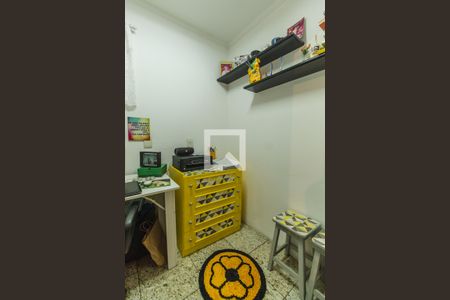 Apartamento à venda com 107m², 3 quartos e 2 vagas Apartamento à venda com 107m², 3 quartos e 2 vagasEscritório