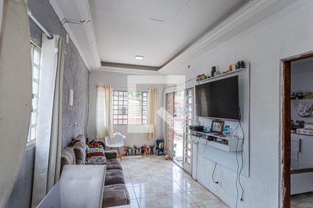 Casa à venda com 300m², 4 quartos e 1 vagaSala e cozinha - casa 2