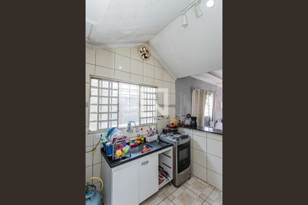 Casa à venda com 300m², 4 quartos e 1 vagaSala e cozinha - casa 2