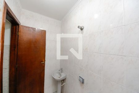 Casa para alugar com 54m², 2 quartos e sem vaga Casa para alugar com 54m², 2 quartos e sem vagaBanheiro