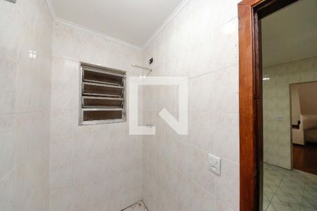 Casa para alugar com 54m², 2 quartos e sem vaga Casa para alugar com 54m², 2 quartos e sem vagaBanheiro