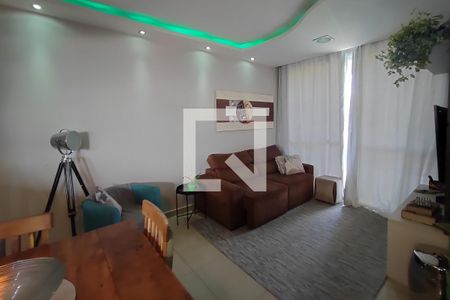 Apartamento à venda com 78m², 3 quartos e 2 vagasSala