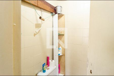 Apartamento à venda com 97m², 4 quartos e 1 vaga Apartamento à venda com 97m², 4 quartos e 1 vagaBanheiro de Serviço