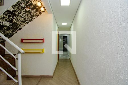 Sala - corredor para cozinha de casa à venda com 3 quartos, 280m² em Taboão, São Bernardo do Campo