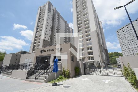 Apartamento para alugar com 36m², 2 quartos e sem vagaFachada e portaria