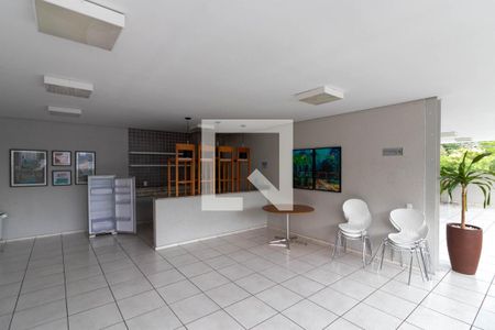 Apartamento para alugar com 45m², 2 quartos e 1 vagaÁrea comum - Churrasqueira