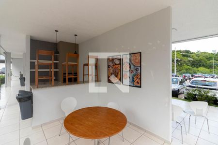 Apartamento para alugar com 45m², 2 quartos e 1 vagaÁrea comum - Churrasqueira
