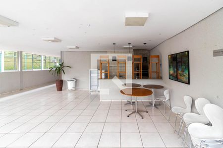 Apartamento para alugar com 45m², 2 quartos e 1 vagaÁrea comum - Churrasqueira
