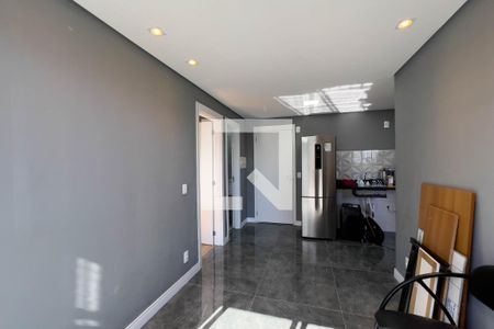 Sala de apartamento para alugar com 2 quartos, 37m² em Cambuci, São Paulo