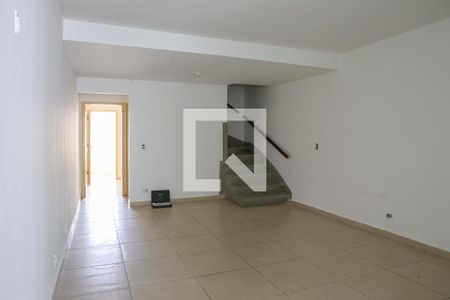 Sala de casa à venda com 2 quartos, 150m² em Alto de Pinheiros, São Paulo