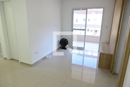 Sala de apartamento para alugar com 2 quartos, 67m² em Canto do Forte, Praia Grande