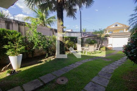 Casa à venda com 540m², 4 quartos e 3 vagasQuintal