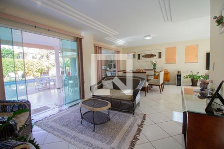 Casa à venda com 540m², 4 quartos e 3 vagasSala 
