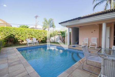 Casa à venda com 540m², 4 quartos e 3 vagasPiscina