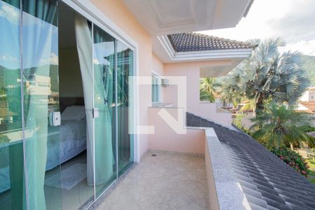Casa à venda com 540m², 4 quartos e 3 vagasVaranda da Suite 1 