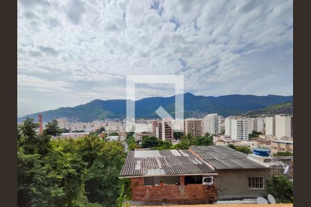 Apartamento à venda com 70m², 2 quartos e sem vagaVista da Sacada