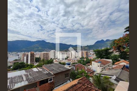 Apartamento à venda com 70m², 2 quartos e sem vagaVista da Sacada