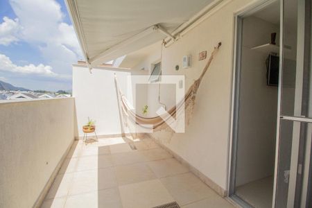 Apartamento à venda com 153m², 4 quartos e 3 vagasVaranda da Suite 4