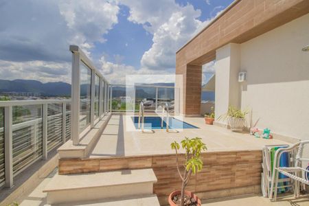 Apartamento à venda com 153m², 4 quartos e 3 vagasPiscina