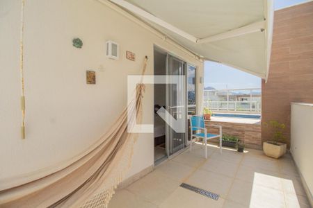 Apartamento à venda com 153m², 4 quartos e 3 vagasVaranda da Suite 4