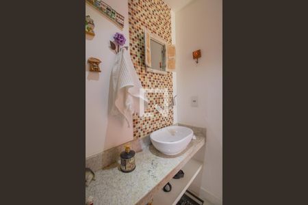 Apartamento à venda com 153m², 4 quartos e 3 vagasLavabo