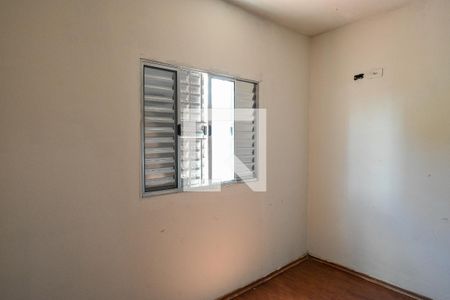 Casa à venda com 70m², 2 quartos e 2 vagas Casa à venda com 70m², 2 quartos e 2 vagasQuarto 3