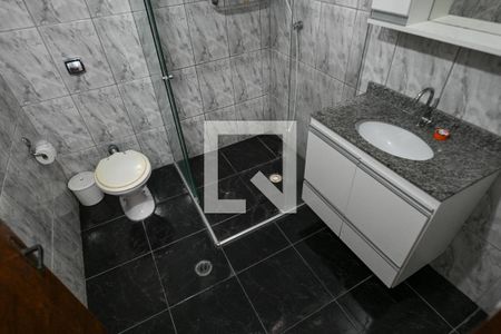 Casa à venda com 70m², 2 quartos e 2 vagas Casa à venda com 70m², 2 quartos e 2 vagasBanheiro