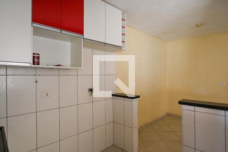 Casa à venda com 70m², 2 quartos e 2 vagas Casa à venda com 70m², 2 quartos e 2 vagasCozinha