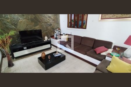 Sala 1 de casa para alugar com 5 quartos, 450m² em Pituba, Salvador