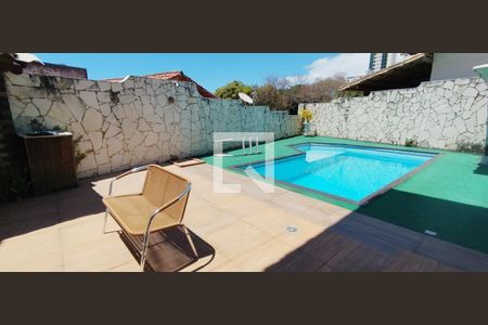 Casa para alugar com 450m², 5 quartos e 8 vagasPiscina